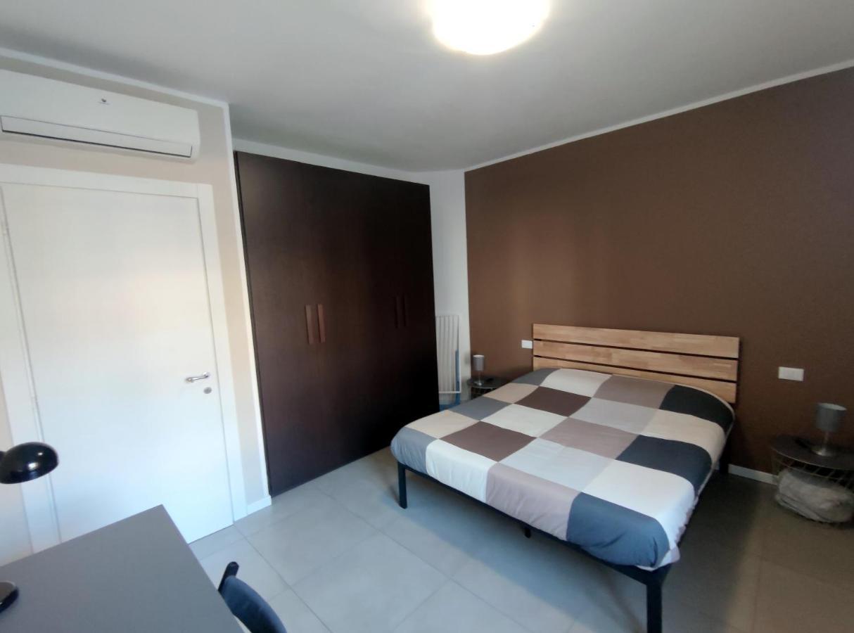 Grey House Pavia Con Box Privato Lejlighed Eksteriør billede